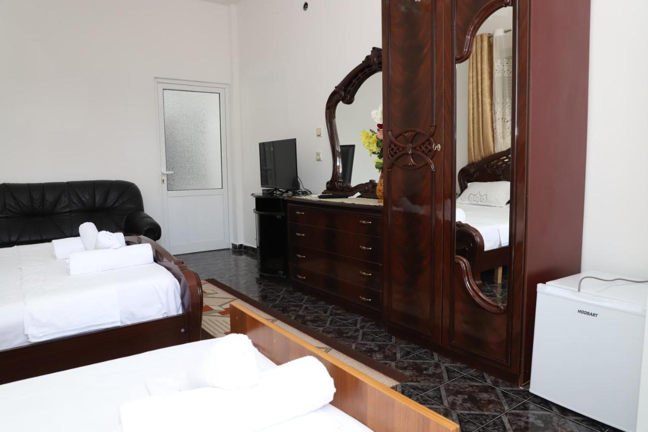 Villa Deart Berat Bagian luar foto