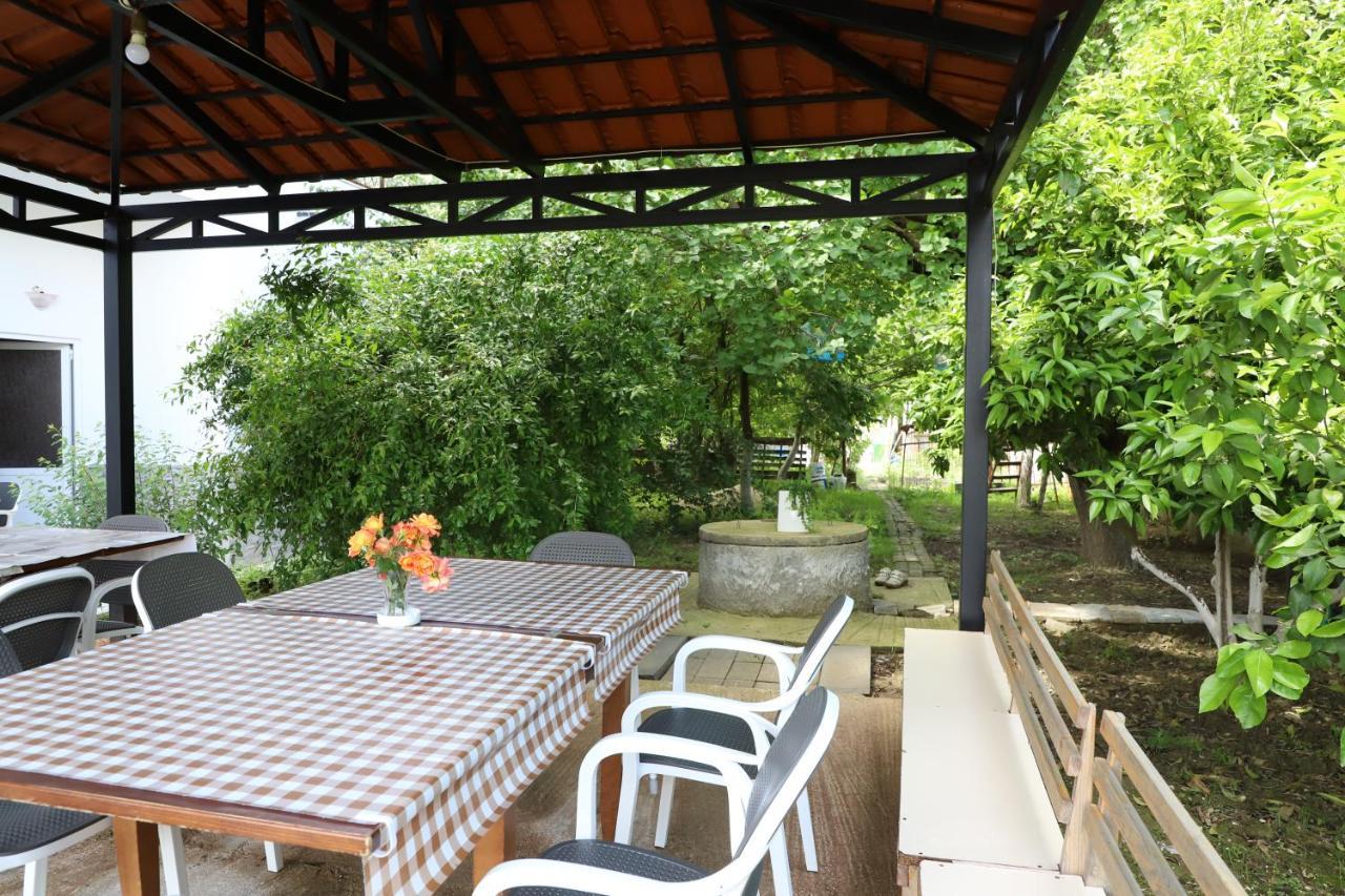 Villa Deart Berat Bagian luar foto